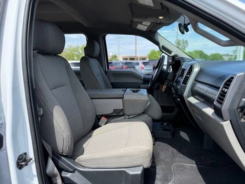Used 2019 Ford F250 XLT AWD/4WD image 13