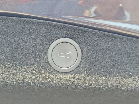 Used 2024 Tesla Model 3 Standard Range RWD image 8