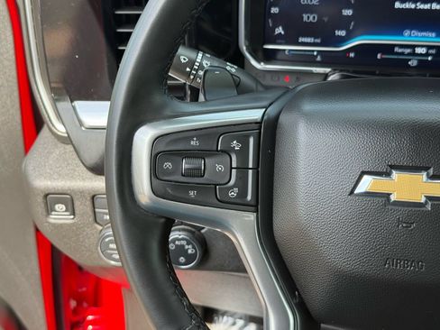 Used 2025 Chevrolet Silverado 1500 LT w/ LPO, Dark Essentials Package AWD/4WD image 17