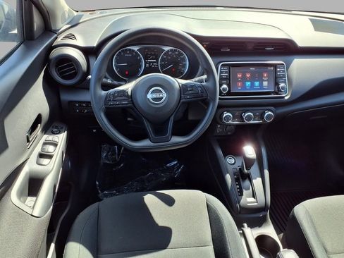 Used 2025 Nissan Kicks Play S FWD image 4