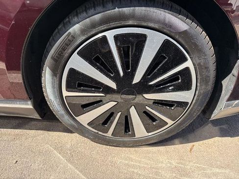 Used 2024 Lucid Air Touring AWD/4WD image 16