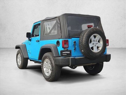 Used 2017 Jeep Wrangler Sport w/ Quick Order Package 24S AWD/4WD image 8