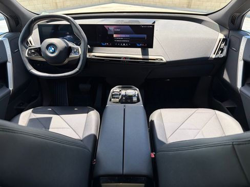 Certified 2024 BMW iX xDrive50 w/ Convenience Package AWD/4WD image 6