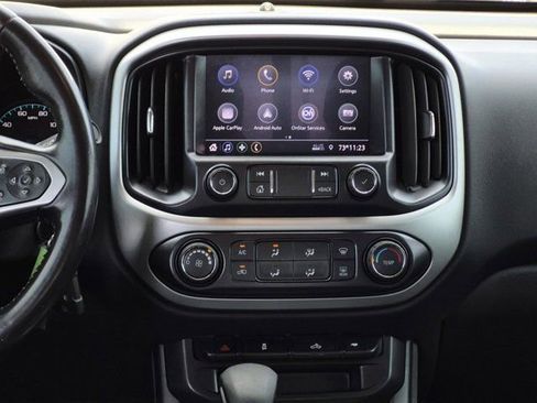 Used 2022 Chevrolet Colorado LT w/ LT Convenience Package AWD/4WD image 16