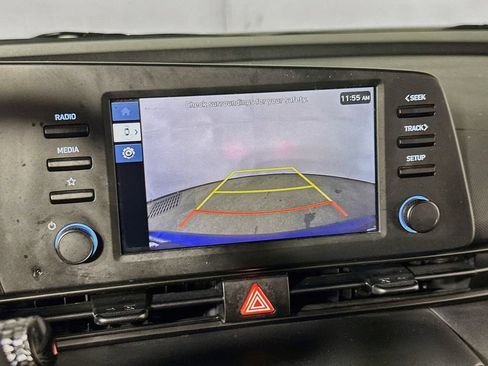Used 2025 Hyundai Elantra Sport w/ Cargo Package FWD image 10