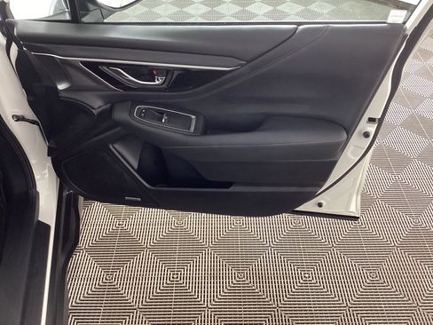 Used 2023 Subaru Outback Touring XT image 8