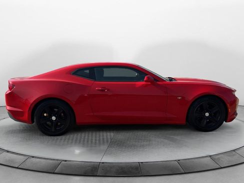Used 2020 Chevrolet Camaro LT image 5