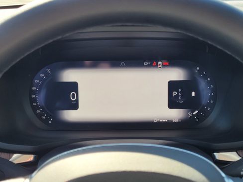 Certified 2025 Volvo V60 B5 Cross Country Plus image 16