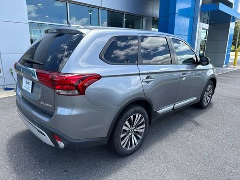 Used 2019 Mitsubishi Outlander ES FWD image 6