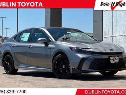New 2025 Toyota Camry SE