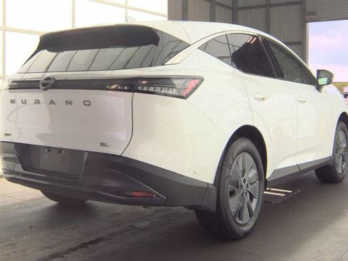 Used 2025 Nissan Murano SL w/ Cargo Package AWD/4WD image 4