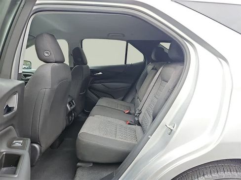 Used 2022 Chevrolet Equinox LT image 8