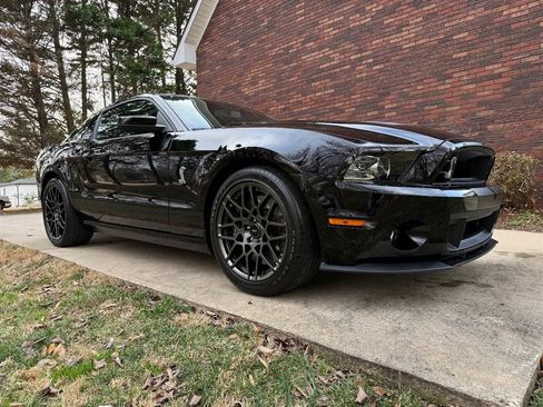 Used 2013 Ford Mustang Shelby GT500 image 35