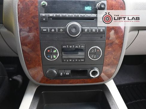 Used 2012 Chevrolet Silverado 2500 LTZ w/ Suspension Package, Off-Road AWD/4WD image 12