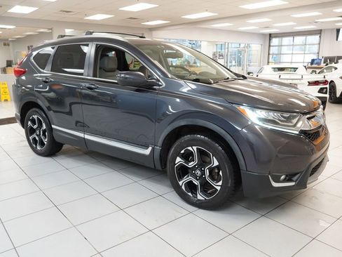 Used 2018 Honda CR-V Touring image 15