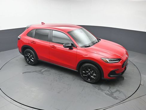 Certified 2024 Honda HR-V Sport image 40