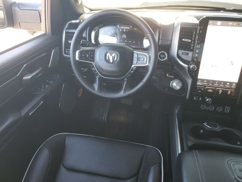 Used 2025 RAM 1500 Laramie w/ Night Edition image 15