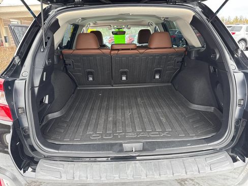 Used 2019 Subaru Outback 3.6R Touring image 10