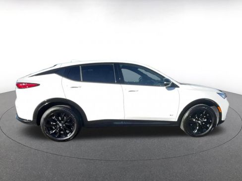 Used 2025 Buick Envista Sport Touring image 16