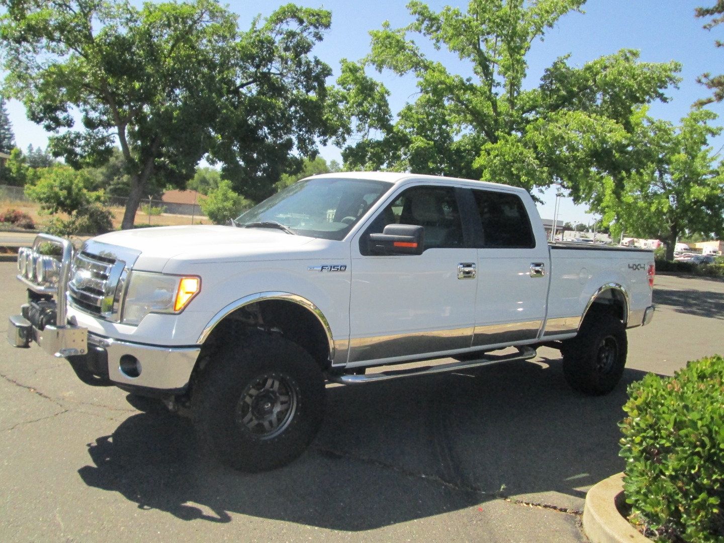 Used 2009 Ford F150 XLT AWD/4WD image 1