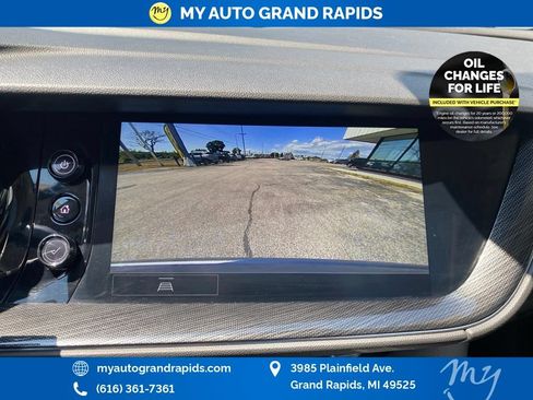 Used 2023 Buick Envision Essence w/ Sport Touring Package AWD/4WD image 24