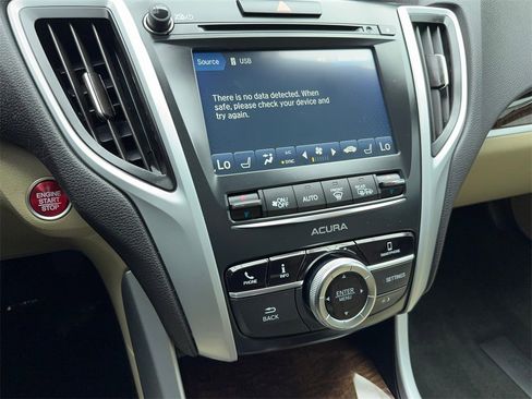 Used 2018 Acura TLX V6 image 26