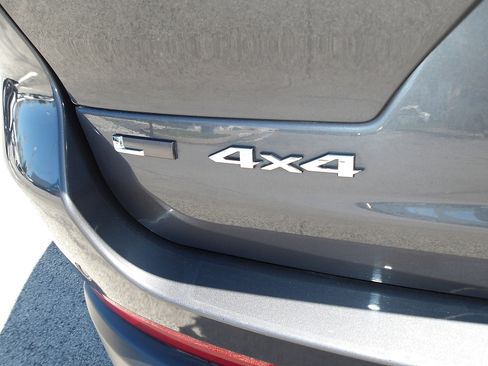 Used 2021 Jeep Grand Cherokee L Limited image 10