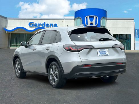 New 2027 Honda HR-V LX image 4