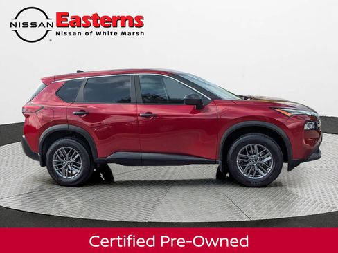 Used 2023 Nissan Rogue S AWD/4WD image 10