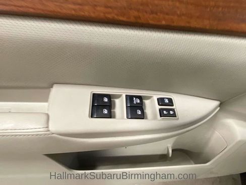 Used 2014 Subaru Outback 3.6R Limited w/ Moonroof Package image 15