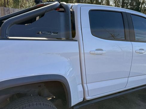 Used 2019 Chevrolet Colorado ZR2 w/ ZR2 Dusk Special Edition image 13