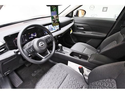 New 2026 Nissan Kicks SV w/ Cold Weather Package image 12