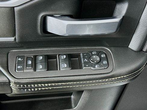 Used 2025 RAM 2500 Big Horn image 18