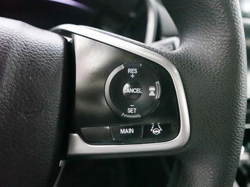Used 2017 Honda CR-V EX image 18