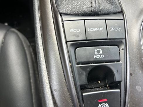 Used 2023 Toyota Camry XSE FWD image 14