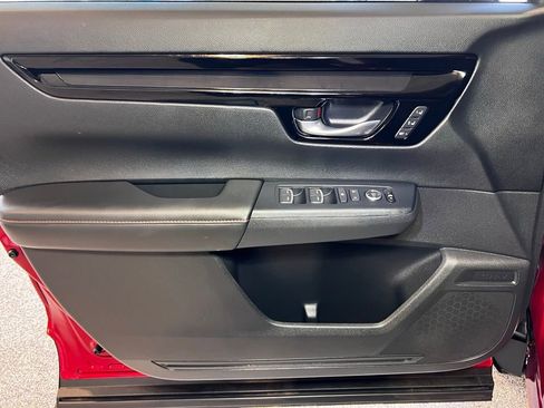 Used 2025 Honda CR-V Sport Touring image 18