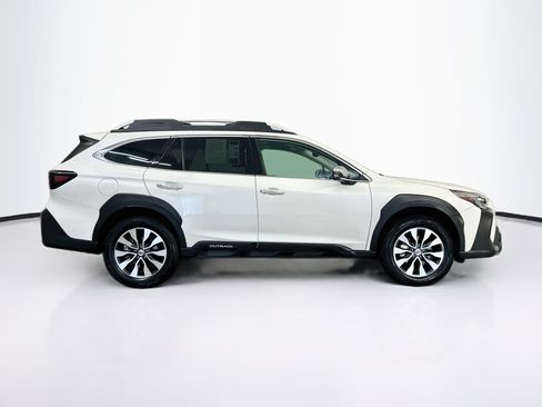 Used 2024 Subaru Outback Touring AWD/4WD image 10