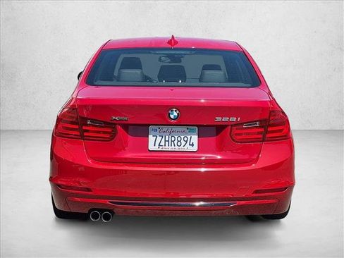 Used 2013 BMW 328i xDrive Sedan AWD/4WD image 6