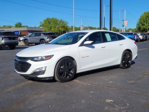Used 2024 Chevrolet Malibu LT w/ Sport Edition FWD image 4