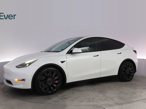 Used 2021 Tesla Model Y Performance AWD/4WD image 18