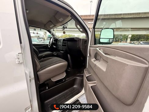 Used 2023 Chevrolet Express 2500 w/ Driver Convenience Package image 26