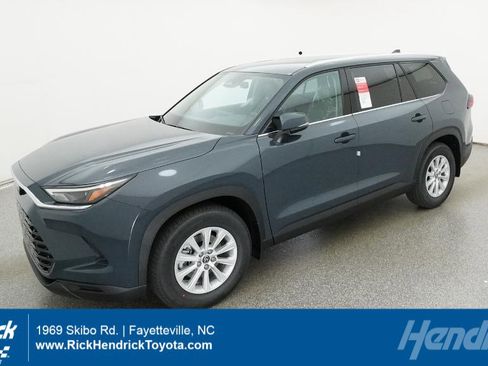 New 2026 Toyota Grand Highlander XLE image 1