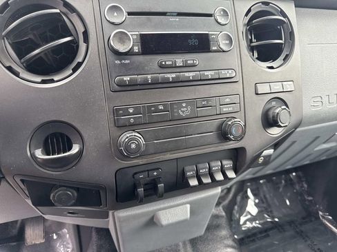 Used 2016 Ford F450 XL w/ Power Equipment Group image 21