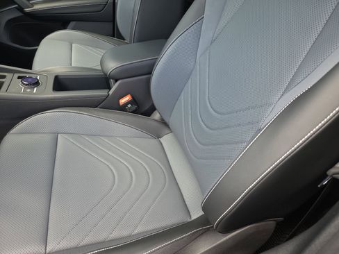 New 2026 Volkswagen Tiguan SE AWD/4WD image 16
