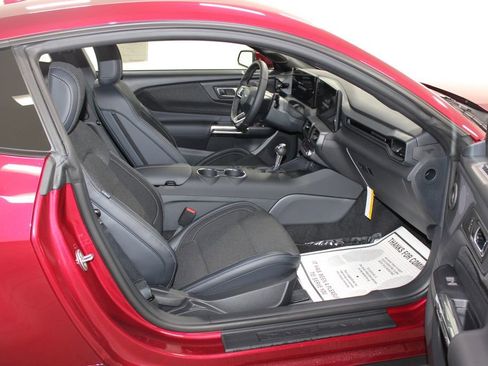 New 2025 Ford Mustang Coupe image 25