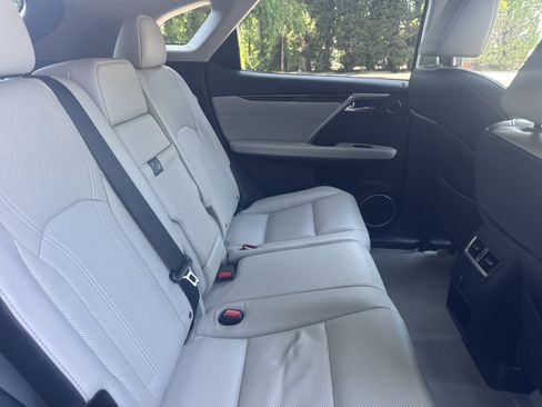 Used 2019 Lexus RX 350 AWD w/ Navigation Package image 22
