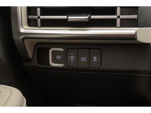 Used 2026 Hyundai Santa Fe SEL FWD image 29