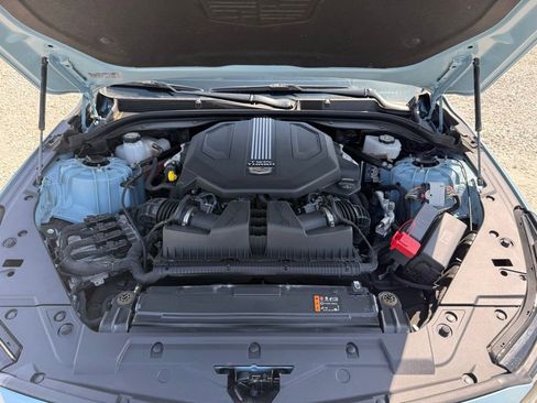 Certified 2025 Cadillac CT5 V w/ Technology Package AWD/4WD image 18