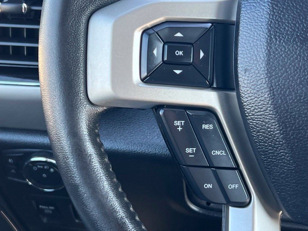 Used 2020 Ford F150 Lariat AWD/4WD image 36