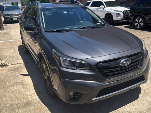 Used 2020 Subaru Outback Onyx Edition XT w/ Popular Package #2 AWD/4WD image 2